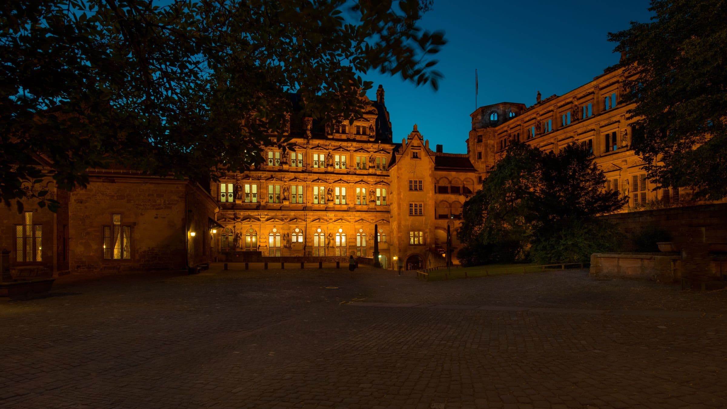 Schlosshof