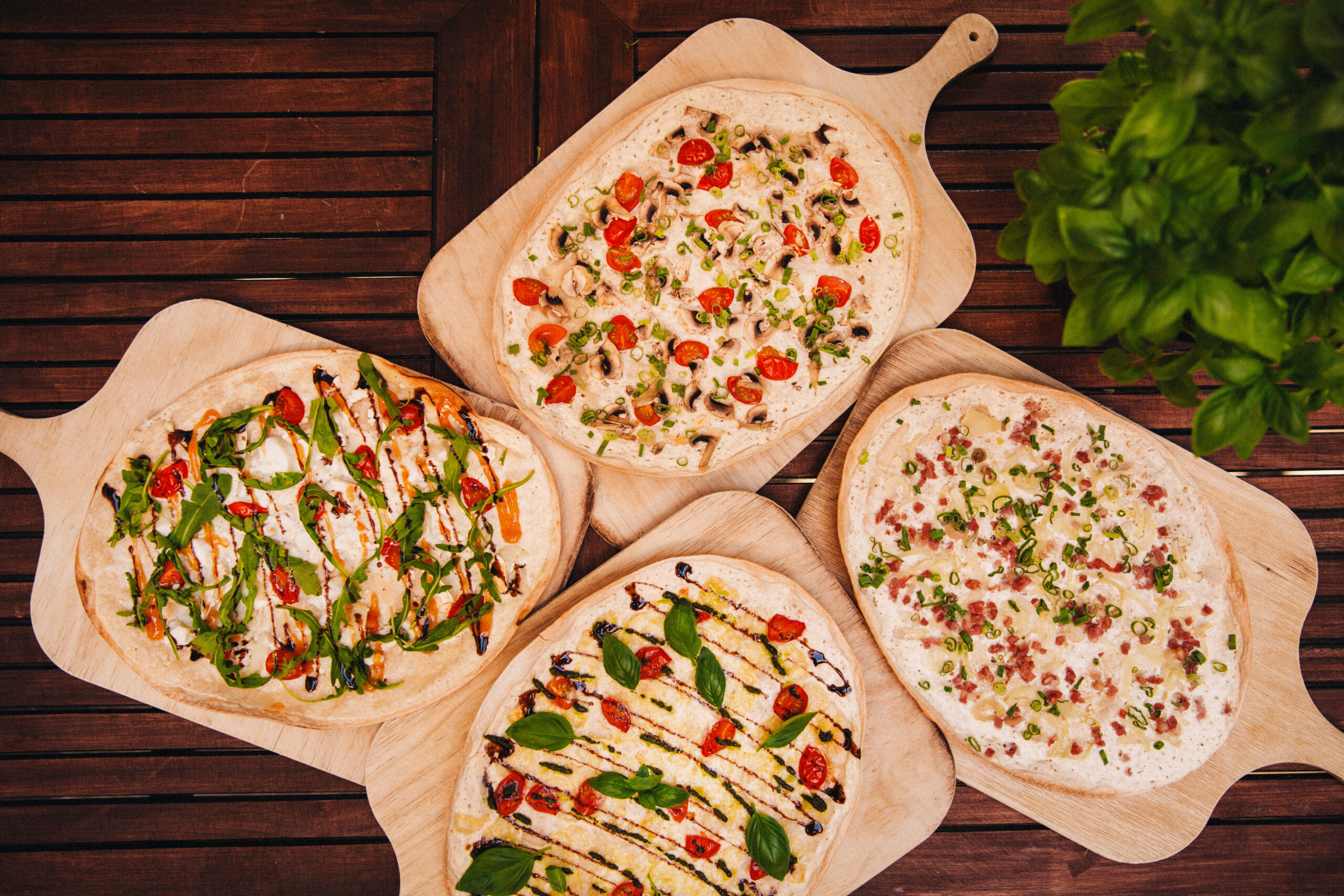 Ofenfrische Flammkuchen